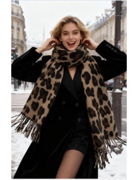 Écharpe léopard à franges