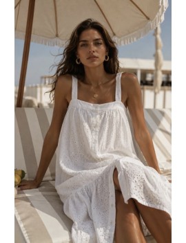 Robe blanche bretelles...
